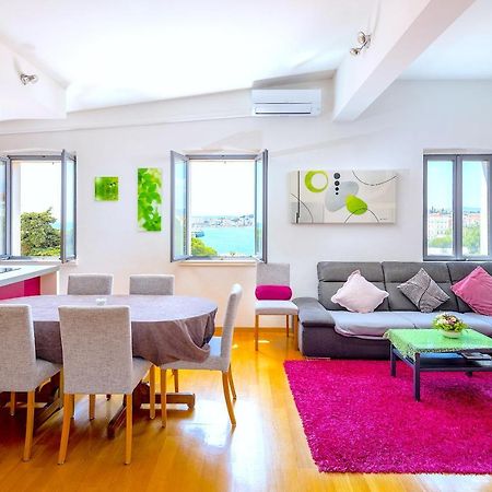 Luxury Apartment Olavia Rooftop Terrace & Seaview Split Bagian luar foto